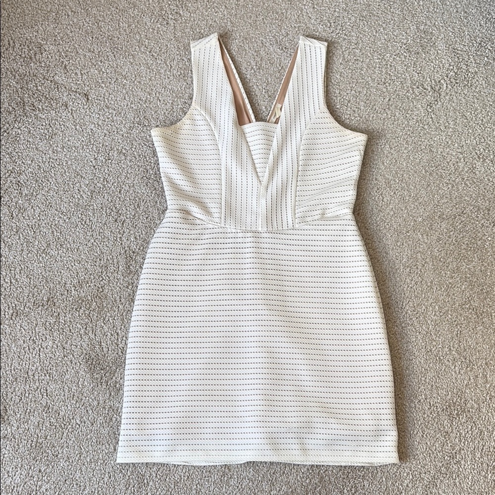White Sleeveless Dress